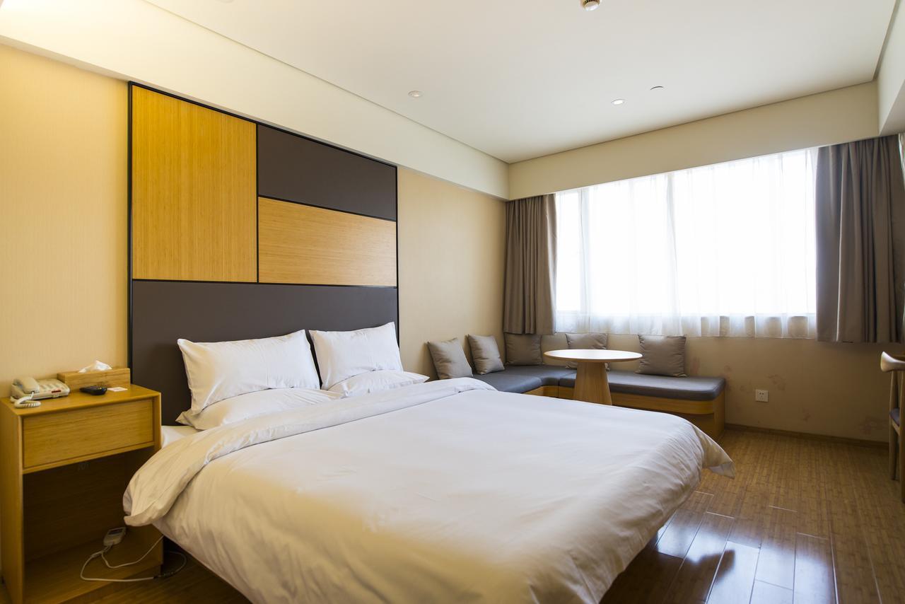 Ji Jiading New Yuanxiang Shanghai