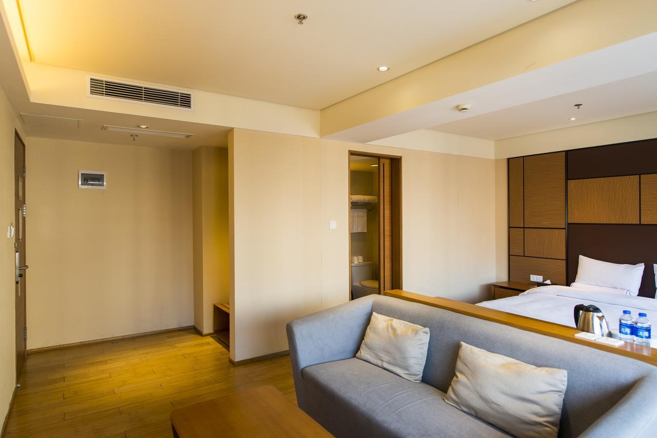 Ji Jiading New Yuanxiang Shanghai